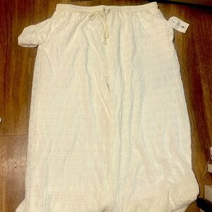 Altard state pkus size white flowy beach pants